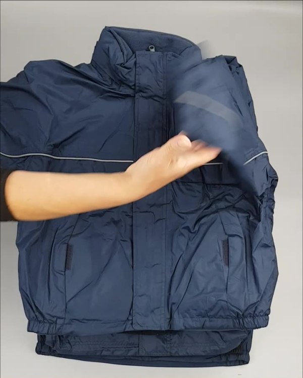 Фотография  703 - Куртки СПОРТ СТОК дети#10 кг , Лот№ 2644 оптом в Ростове-на-Дону и Ростовской области