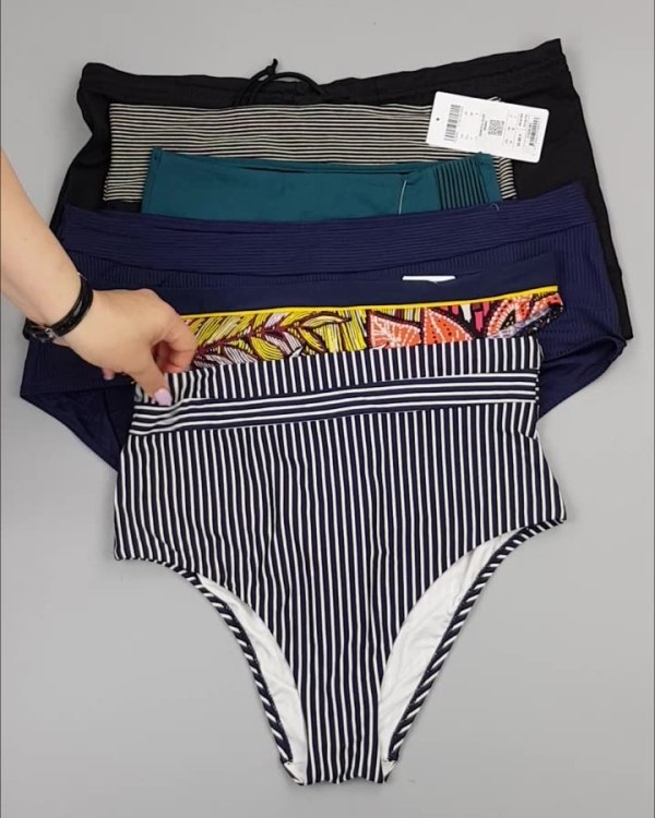 Фотография  939 - Купальники Chantelle#23 шт, ЛОТ №4412 оптом в Ростове-на-Дону и Ростовской области