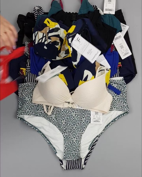 Фотография  289 - Купальники Chantelle#23 шт, ЛОТ №4412 оптом в Ростове-на-Дону и Ростовской области