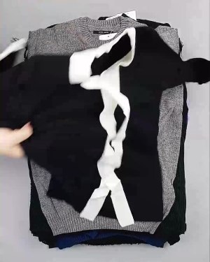 Фотография  756 - Джемпера Корея#20 шт, ЛОТ №5055 оптом в Ростове-на-Дону и Ростовской области