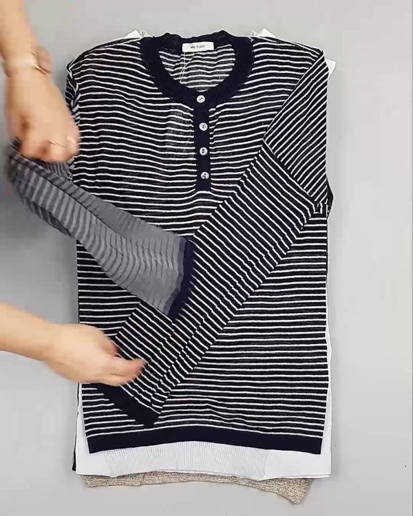 Фотография  318 - Джемпера легкие Корея#20 шт, ЛОТ №5083 оптом в Ростове-на-Дону и Ростовской области