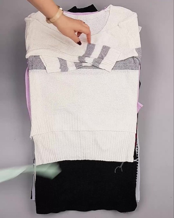 Фотография  612 - Джемпера легкие Корея#20 шт, ЛОТ №5083 оптом в Ростове-на-Дону и Ростовской области