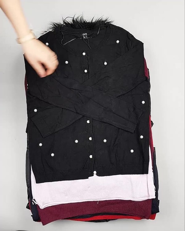 Фотография  437 - OVS Winter м/ж mix#15 кг, ЛОТ №5412 оптом в Ростове-на-Дону и Ростовской области