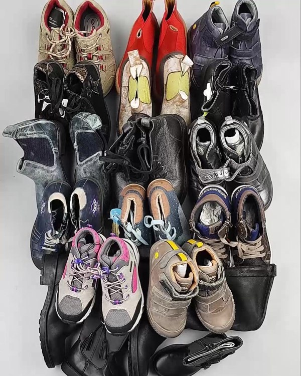 Фотография  591 - Обувь СТОК дети зима#10 кг, ЛОТ №5489 оптом в Ростове-на-Дону и Ростовской области