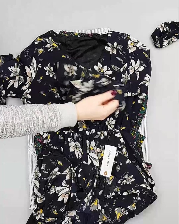 Фотография  383 - Платья Корея#20 шт, ЛОТ №5614 оптом в Ростове-на-Дону и Ростовской области