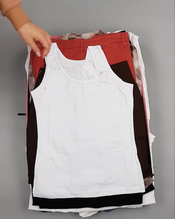 Фотография  823 - Англия СТОК лето#15 кг, ЛОТ №6003 оптом в Ростове-на-Дону и Ростовской области