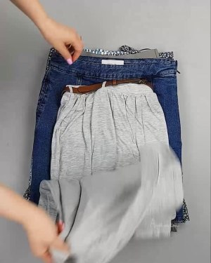 Фотография  866 - Юбки Bestseller 44#5 кг, ЛОТ №6123 оптом в Ростове-на-Дону и Ростовской области