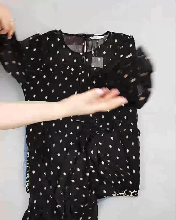 Фотография  228 - DK, Bestseller Summer mix#50 кг, ЛОТ №6186 оптом в Ростове-на-Дону и Ростовской области