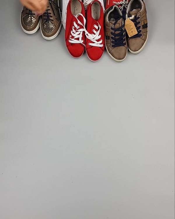 Фотография  119 - Обувь СТОК дети лето#15,7 кг, ЛОТ №6188 оптом в Ростове-на-Дону и Ростовской области