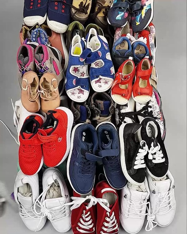 Фотография  897 - Обувь СТОК дети лето#15,4 кг, ЛОТ №6191 оптом в Ростове-на-Дону и Ростовской области