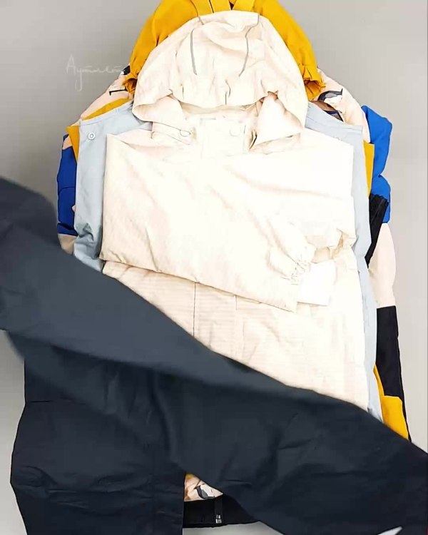 Фотография  366 - Верхняя одежда TCM kids 074#7 кг, ЛОТ №6678 оптом в Ростове-на-Дону и Ростовской области