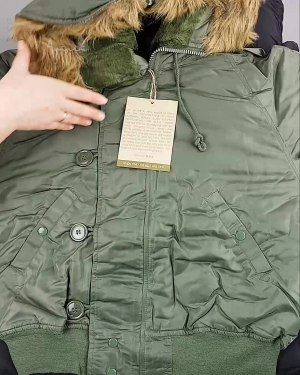 Фотография  139 - Верхняя одежда Англия СТОК #10 кг, ЛОТ №6727 оптом в Ростове-на-Дону и Ростовской области