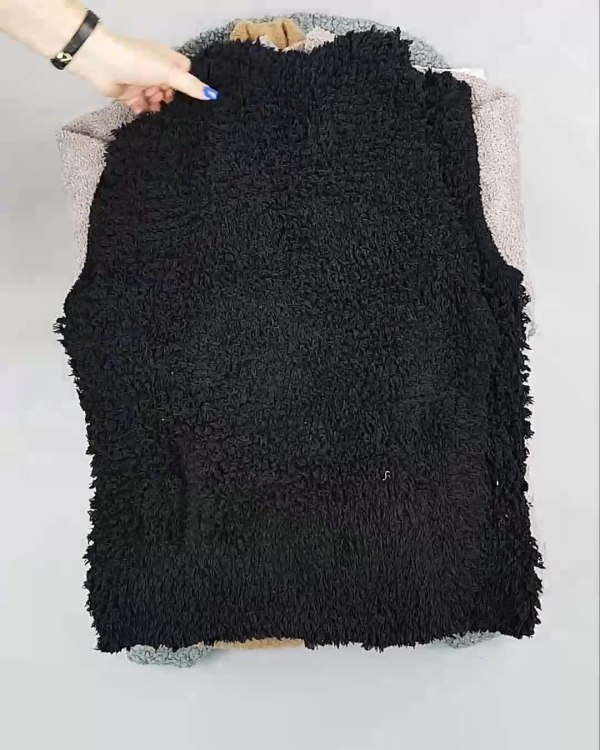 Фотография  375 - Кардиганы СТОК CAN#10 кг, ЛОТ №6887 оптом в Ростове-на-Дону и Ростовской области