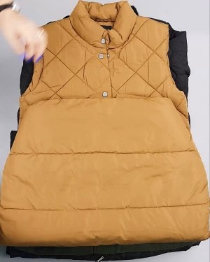 Фотография  223 - Верхняя одежда Дания#10,1 кг ЛОТ №6909 оптом в Ростове-на-Дону и Ростовской области