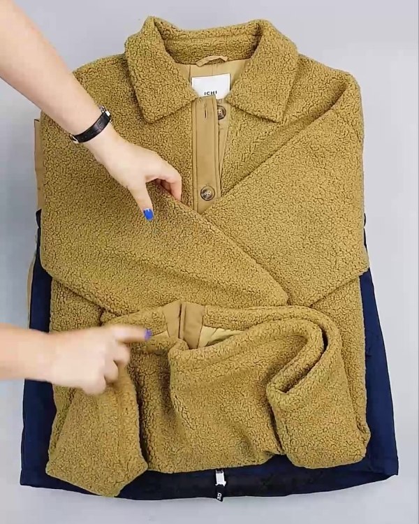 Фотография  102 - Верхняя одежда Дания#10,2 кг ЛОТ №6911 оптом в Ростове-на-Дону и Ростовской области