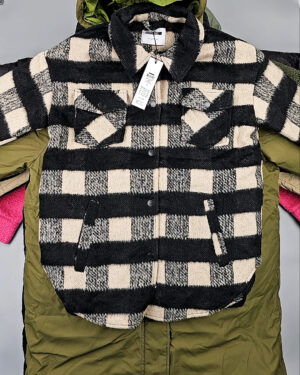 Купить Верхняя одежда BESTSELLER Дания#12 кг, ЛОТ №5189 оптом в Ростове-на-Дону и Ростовской области