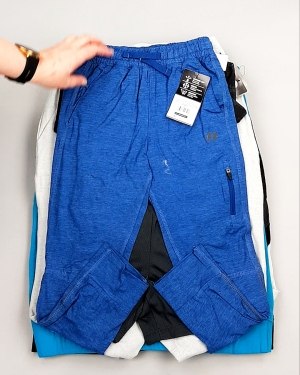 Фотография  106 - Спортивные костюмы дети CAN#6 кг оптом в Ростове-на-Дону и Ростовской области