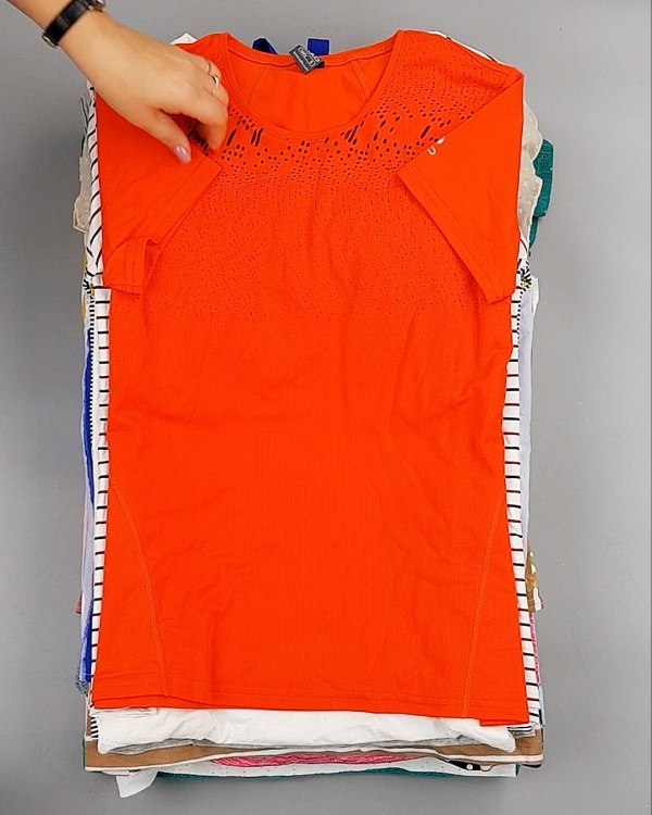 Фотография  420 - Cream Футболки поло женские#25 кг оптом в Ростове-на-Дону и Ростовской области