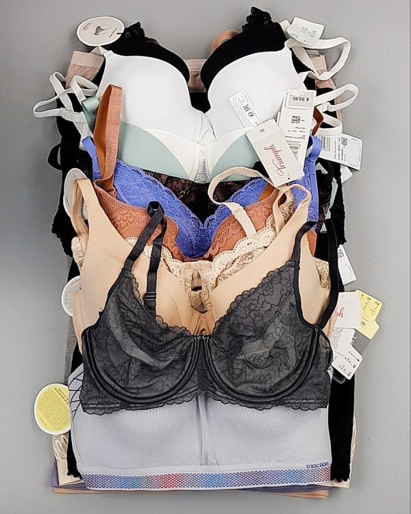 Фотография  603 - Нижнее белье TRIUMPH 104#33 шт, ЛОТ №7136 оптом в Ростове-на-Дону и Ростовской области