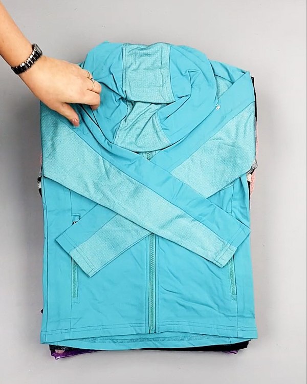 Фотография  525 - KIDS mix Italy 114#5 кг, ЛОТ №7285 оптом в Ростове-на-Дону и Ростовской области