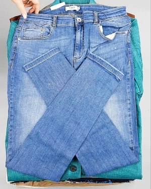 Фотография 647 - B.YOUNG Winter mix 104#15 кг, ЛОТ №7171 оптом в Ростове-на-Дону и Ростовской области