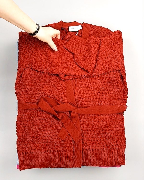 Фотография  544 - Кардиганы VILA W 104#7 кг, ЛОТ №7384 оптом в Ростове-на-Дону и Ростовской области