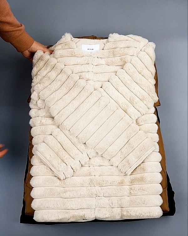 Фотография  772 - Bestseller Winter В mix 114#15 кг, ЛОТ №7374 оптом в Ростове-на-Дону и Ростовской области