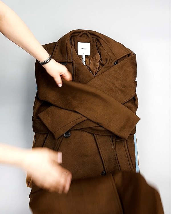 Фотография  569 - Пальто Bestseller 104#10,5 кг, ЛОТ №7559 оптом в Ростове-на-Дону и Ростовской области