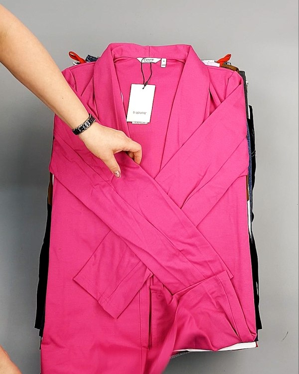 Фотография  719 - Bestseller Summer mix 104#15 кг, ЛОТ №7494 оптом в Ростове-на-Дону и Ростовской области