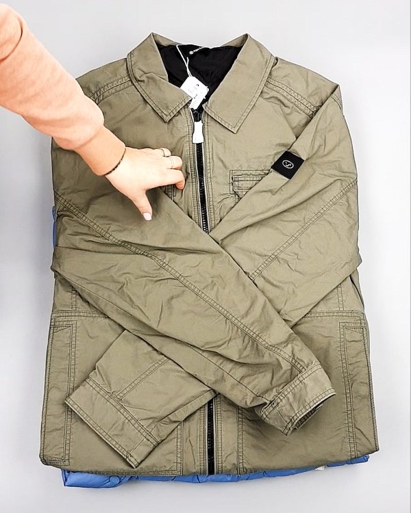 Фотография  867 - Верхняя одежда весна TOM TAILOR 124#7,8 кг, ЛОТ №7581 оптом в Ростове-на-Дону и Ростовской области