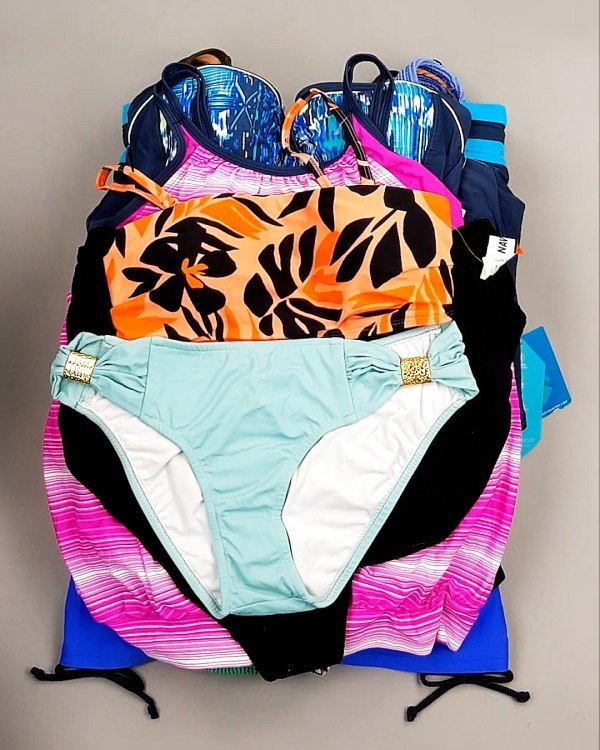 Фотография  923 - Купальники СТОК CAN 124#5 кг, ЛОТ №7689 оптом в Ростове-на-Дону и Ростовской области