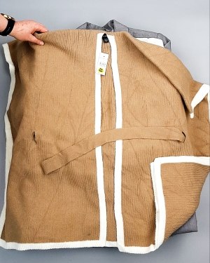 Фотография  687 - Кардиганы СТОК CAN 084#7 кг, ЛОТ №7673 оптом в Ростове-на-Дону и Ростовской области