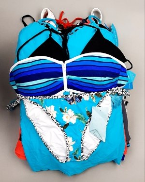 Фотография  914 - Купальники СТОК CAN 124#5 кг, ЛОТ №7690 оптом в Ростове-на-Дону и Ростовской области