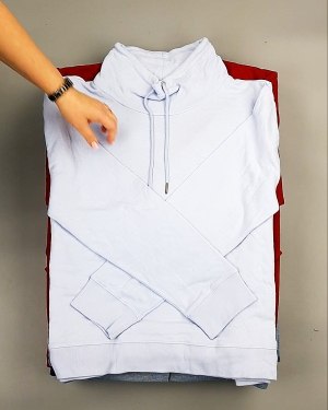 Фотография  508 - SWEATSHIRT CAN 084#10 кг, ЛОТ №7618 оптом в Ростове-на-Дону и Ростовской области