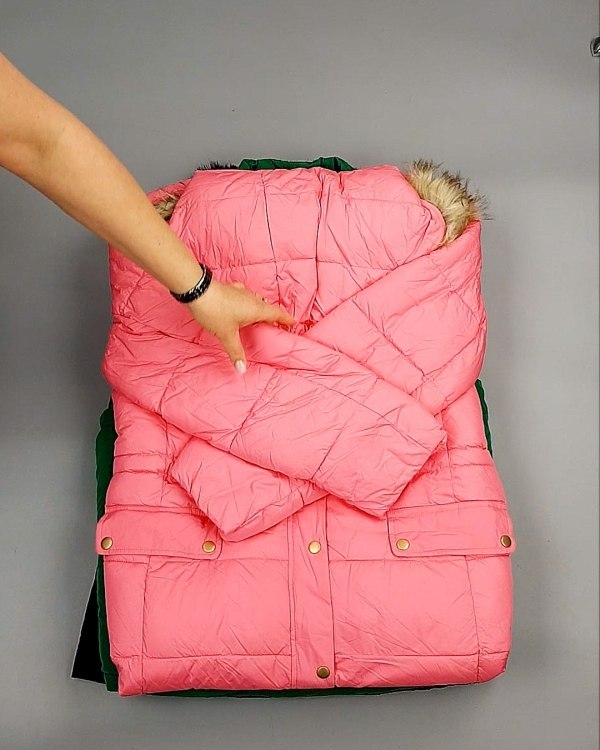 Фотография  405 - Верхняя одежда AMAZON жен 015#10 кг, ЛОТ №7712 оптом в Ростове-на-Дону и Ростовской области