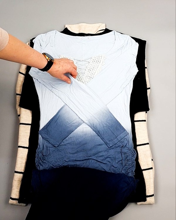 Фотография  820 - Платья СТОК CAN зима 084#7 кг, ЛОТ №7695 оптом в Ростове-на-Дону и Ростовской области