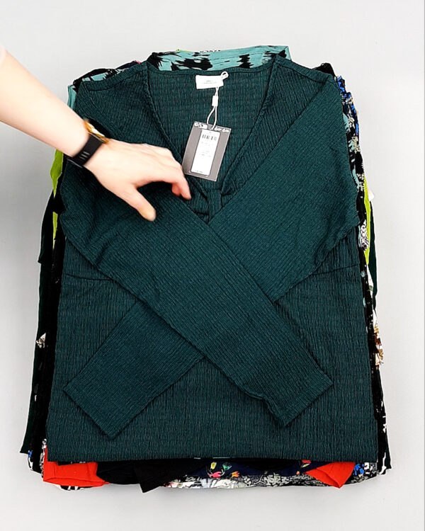 Фотография  296 - Блузки Bestseller+DK 035#5 кг, ЛОТ №8097 оптом в Ростове-на-Дону и Ростовской области