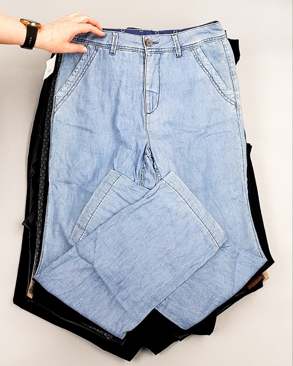 Фотография  890 - Брюки женские лето C&A 025#10 кг, ЛОТ №7894 оптом в Ростове-на-Дону и Ростовской области