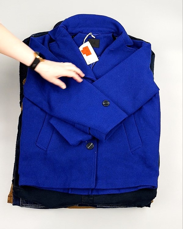 Фотография  673 - Ветровки м/ж C&A 025#10 кг, ЛОТ №7863 оптом в Ростове-на-Дону и Ростовской области