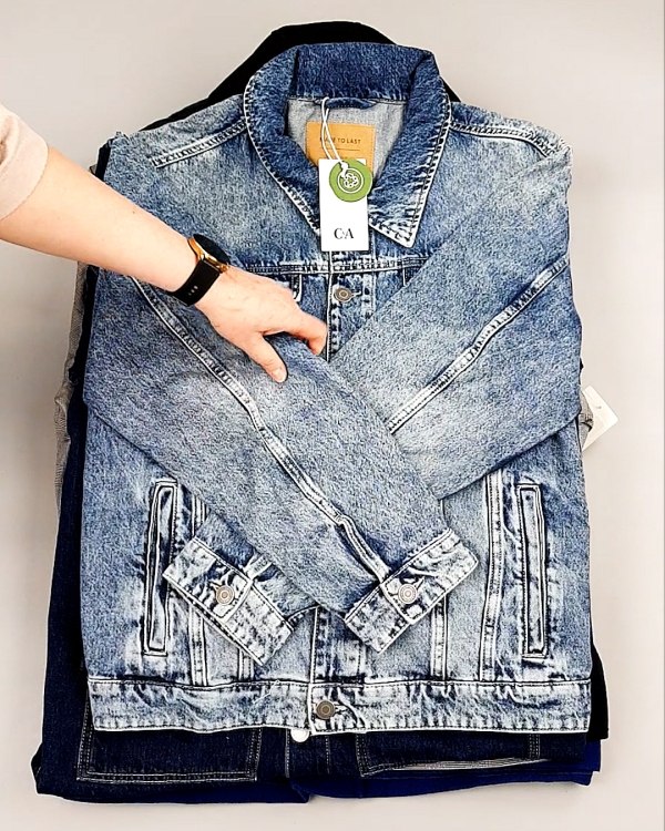 Фотография  708 - Ветровки м/ж C&A 025#10 кг, ЛОТ №7865 оптом в Ростове-на-Дону и Ростовской области