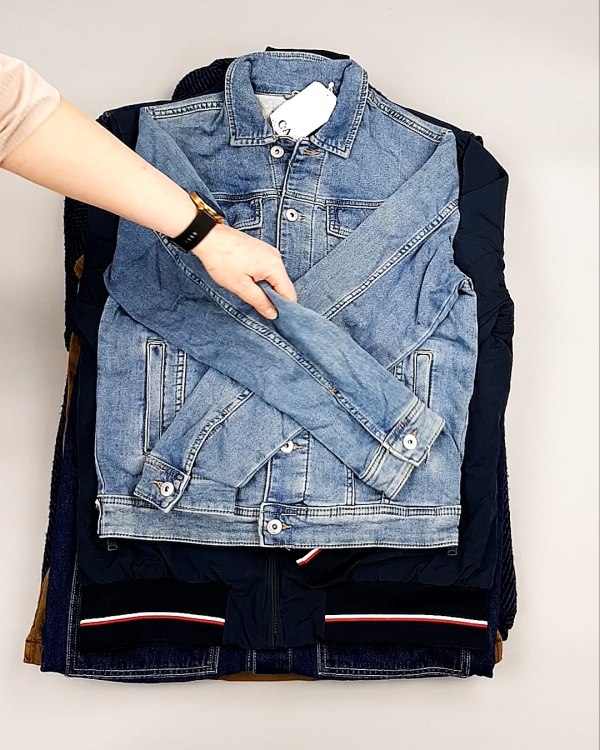 Фотография  338 - Ветровки м/ж C&A 025#10 кг, ЛОТ №7863 оптом в Ростове-на-Дону и Ростовской области