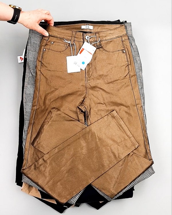 Фотография  179 - Брюки женские лето C&A 025#10 кг, ЛОТ №7892 оптом в Ростове-на-Дону и Ростовской области