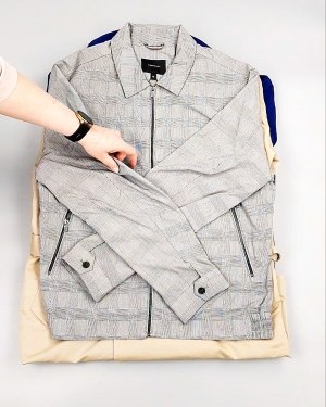 Фотография  819 - Ветровки м/ж C&A 025#10 кг, ЛОТ №7864 оптом в Ростове-на-Дону и Ростовской области