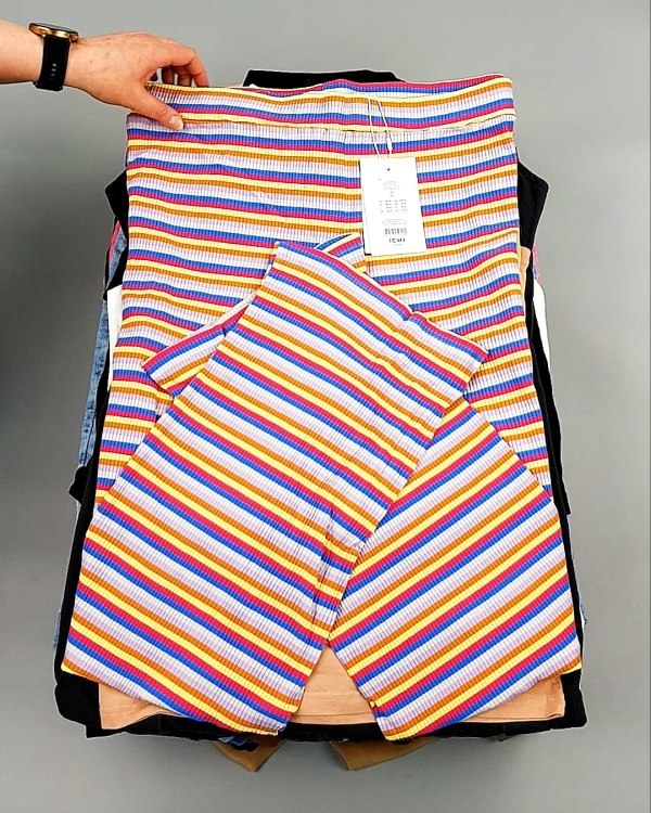 Фотография  550 - ДАНИЯ Summer mix 24#15 кг, ЛОТ №8043 оптом в Ростове-на-Дону и Ростовской области