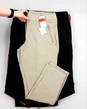 Фотография  370 - Брюки женские лето C&A 025#10 кг, ЛОТ №7893 оптом в Ростове-на-Дону и Ростовской области