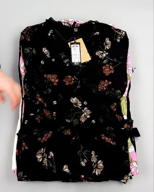 Фотография  268 - Блузки Bestseller 44#5 кг оптом в Ростове-на-Дону и Ростовской области