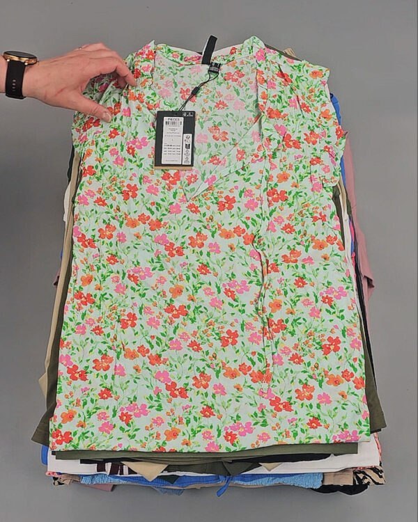 Фотография  441 - PIECES Summer mix 045#15 кг, ЛОТ №8421 оптом в Ростове-на-Дону и Ростовской области