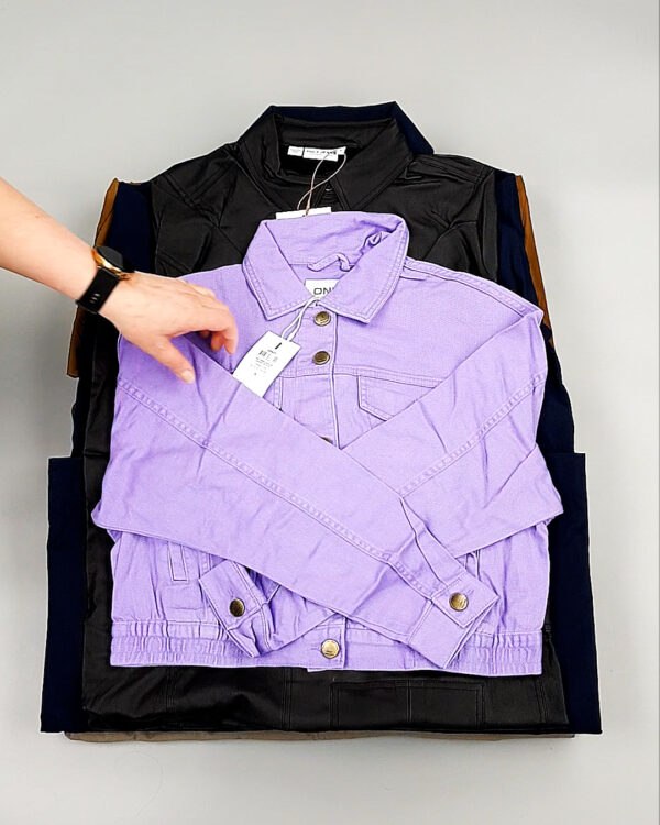 Фотография  952 - Ветровки Bestseller+DK 035#10 кг оптом в Ростове-на-Дону и Ростовской области