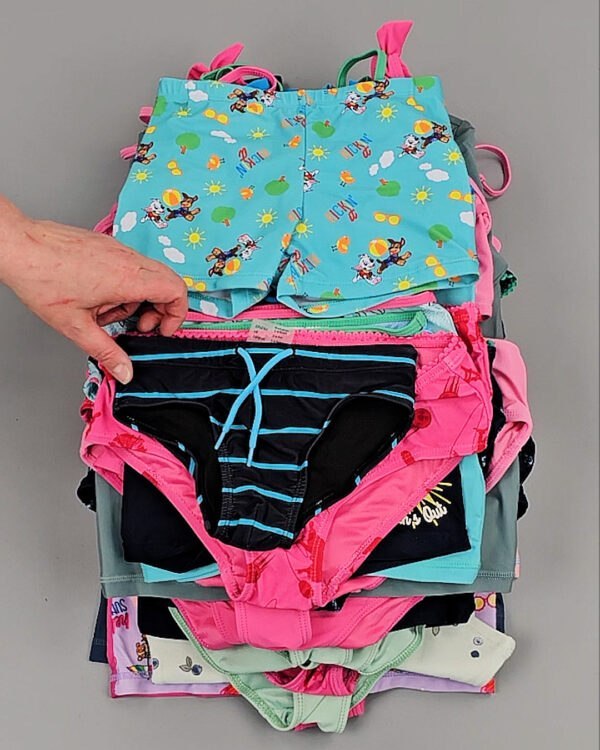 Фотография  470 - Купальники LIDL Kids 114#5 кг, ЛОТ №8377 оптом в Ростове-на-Дону и Ростовской области