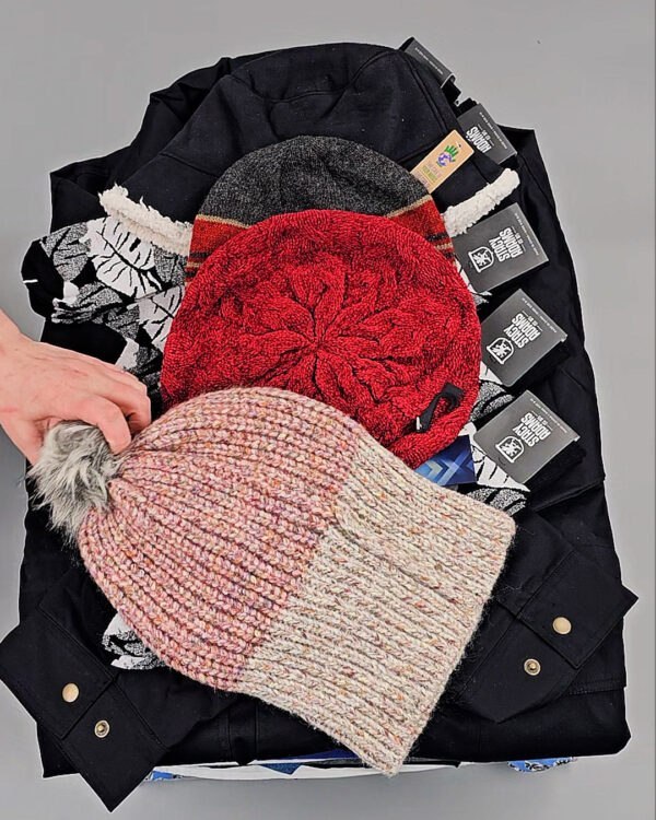 Фотография  640 - CANADA mix 084#50 кг, ЛОТ №8336 оптом в Ростове-на-Дону и Ростовской области